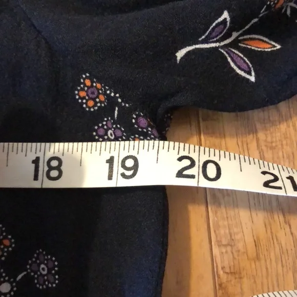 Loft long sleeve floral dress medium - Picture 4 of 6